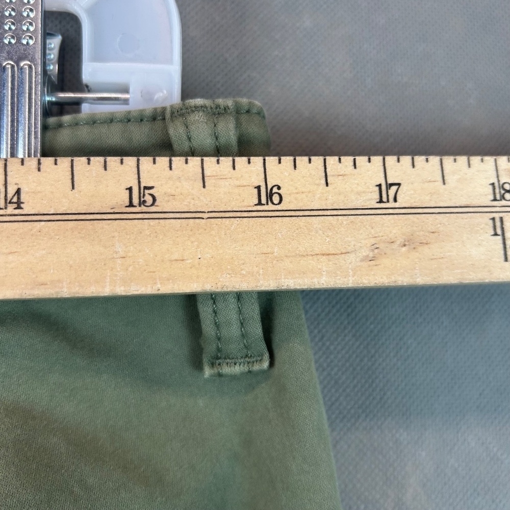 Banana Republic Women's Size 8P Green Sloan Fit Skinny Ankle Pants Cargo Pockets - Picture 11 of 12